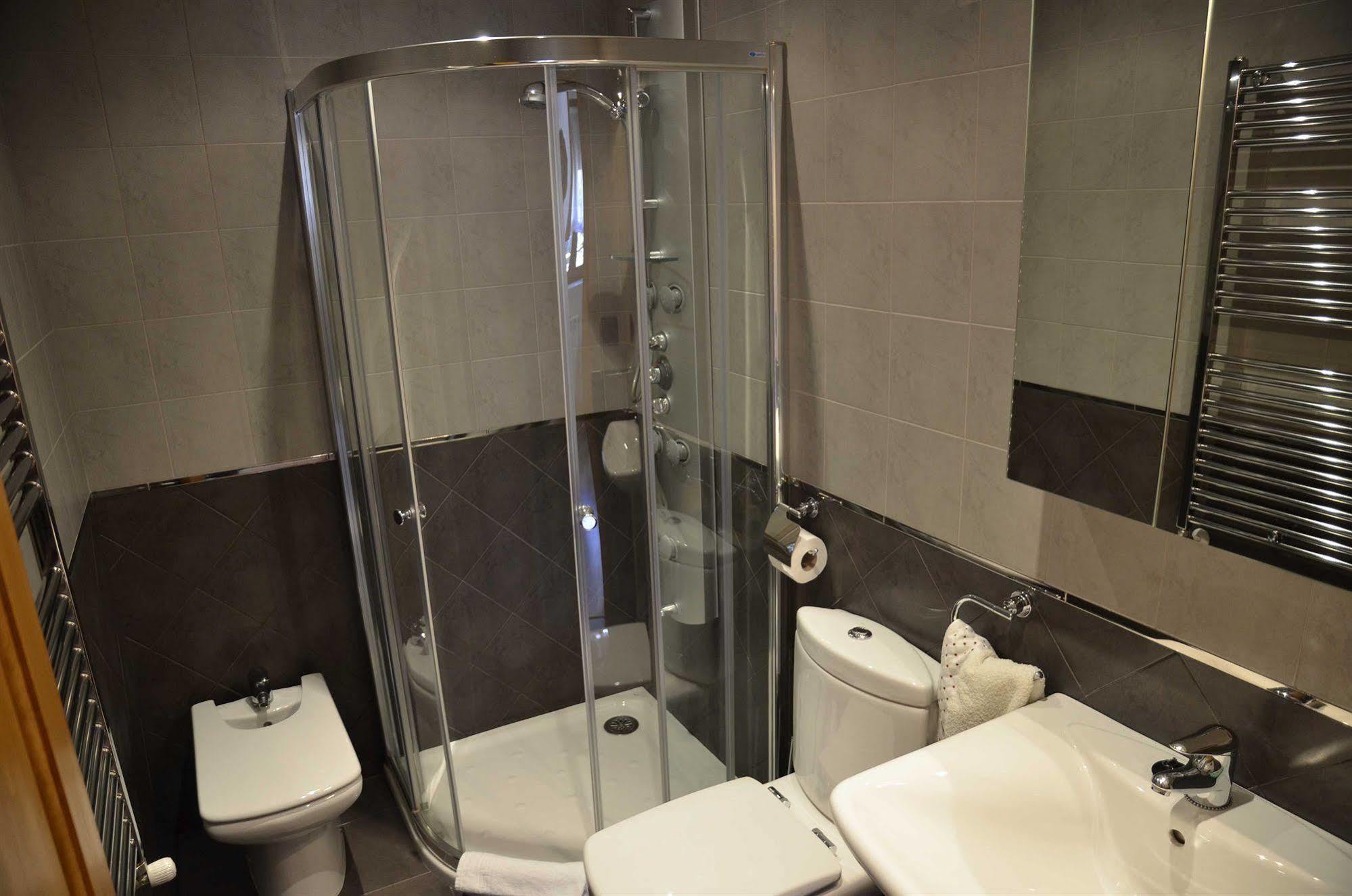 Apartamentos Spa Cantabria Infinita Cillorigo de Liebana Екстериор снимка